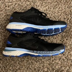 Asics running shoes women’s 6.5